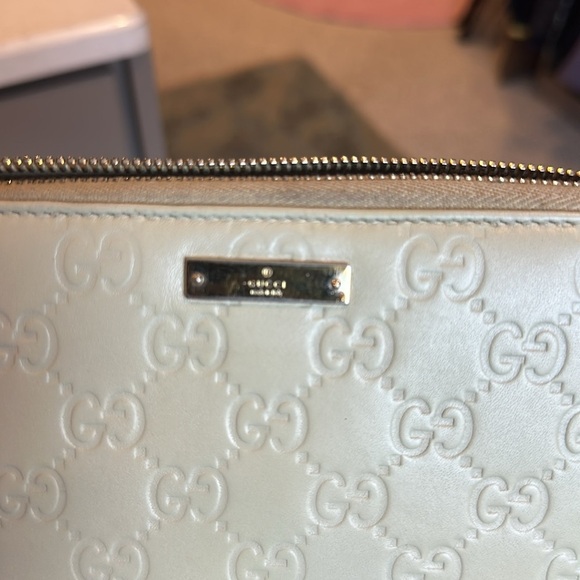 Authentic Gucci beige leather continental wallet - Picture 7 of 7